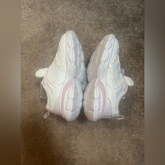Nautica Kids Cream and Pink Sneakers size 9 - Picture 6 of 10